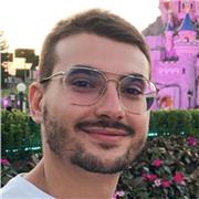 Laureato in economia impartisce lezioni di Matematica elementare e media